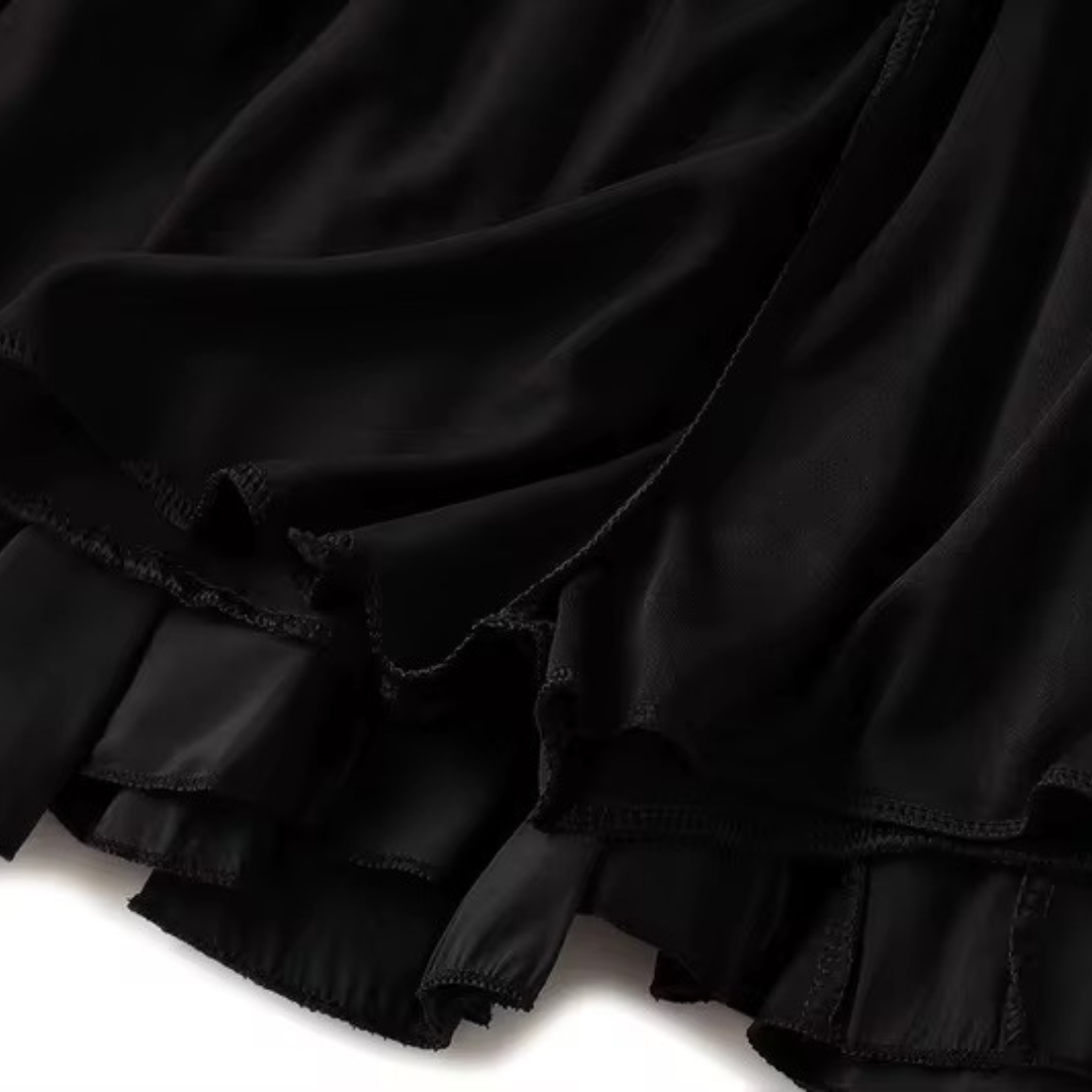 Tüllrock mit Seidenoptik-Shorts